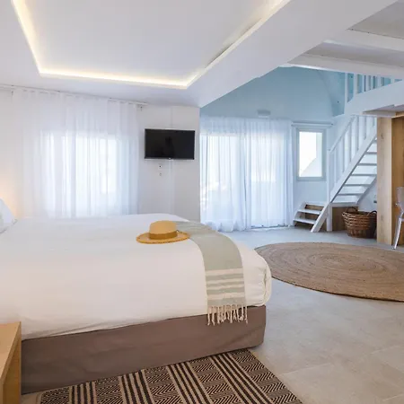 Rocabella Santorini & Hotel Imerovigli (Santorini)